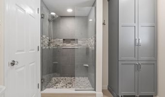 127 Hooksett Rd, Auburn, NH 03032