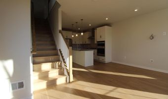 22383 ROANOKE RISE Ter, Ashburn, VA 20148