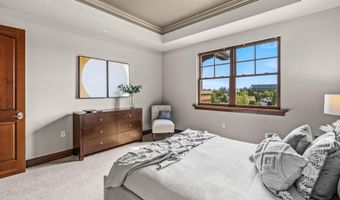 363 SW Bluff Dr 409, Bend, OR 97702