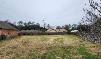 6001 STONEGATE Dr, Alexandria, LA 71303