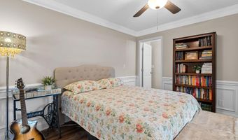 288 Autumn Gold Dr, Boiling Springs, SC 29316