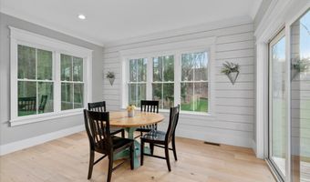 6 Pigeon Hill Rd, Brookline, NH 03033