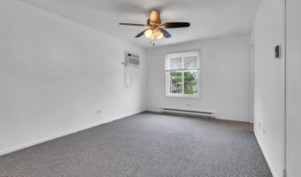 730 N Briar Hill Ln 5, Addison, IL 60101