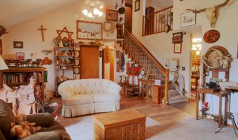 1011 12000 Rd, Altamont, KS 67330