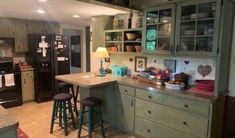 1694 CEDAR TOP Rd, Reading, PA 19607