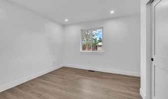 1495 Chambers Dr, Boulder, CO 80305