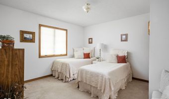839 Deerfield Rd, Anderson, IN 46012