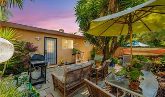 2048 Pomegranate Ln, Fallbrook, CA 92028