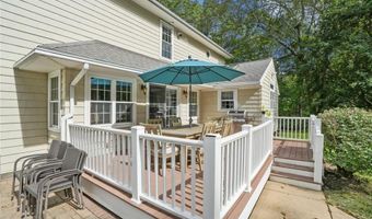 151 Old Jenckes Hill Rd, Lincoln, RI 02865