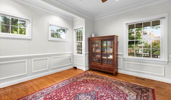 1212 N CLEVELAND St, Arlington, VA 22201