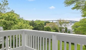 174 Seaside Dr, Jamestown, RI 02835