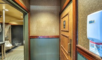 1931 Atlantic Ave, Atlantic City, NJ 08401