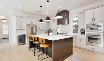 833 DARTMOUTH St, Orlando, FL 32804