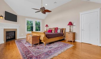 3 Sunset Dr, Asbury Park, NJ 07712