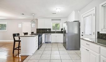 9550 Southlawn Dr, Baton Rouge, LA 70810