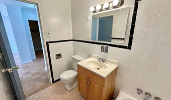 3000 SPOUT RUN Pkwy D404, Arlington, VA 22201