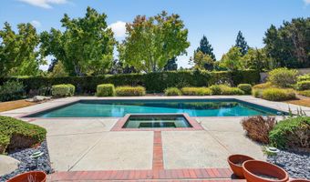 1809 Via Montecito, Camarillo, CA 93012