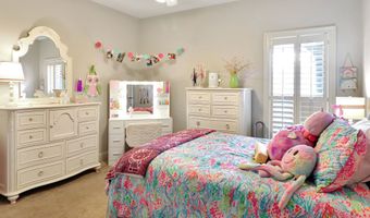 8759 BRUNSWICK FOREST Cir S, Bartlett, TN 38133