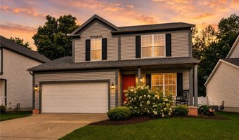 3061 Dover Dr, Akron, OH 44312