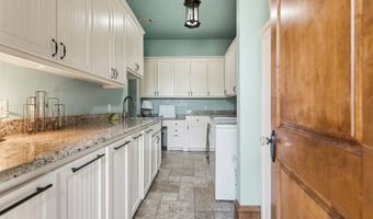 1739 Gateway Rd, Ardmore, OK 73401