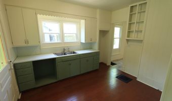 710 N Broad St, Adrian, MI 49221