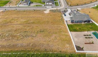 5561 Malheur River St, Ammon, ID 83406