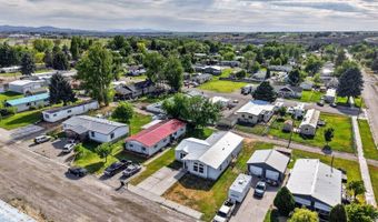 420 Johnson St, American Falls, ID 83211