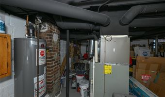 1033 Herberich Ave, Akron, OH 44301