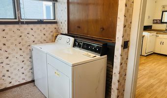 722 N Main, Aberdeen, SD 57401