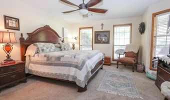106 Apple Blossom Dr, Arkadelphia, AR 71923