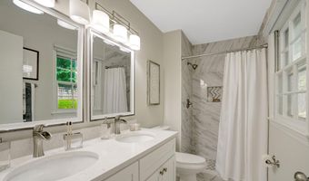 3820 WINTERSET Dr, Annandale, VA 22003