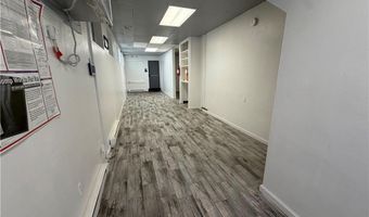 112 114 N 8th St, Allentown, PA 18101