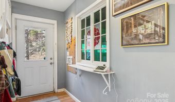 224 Beverly Rd, Asheville, NC 28805