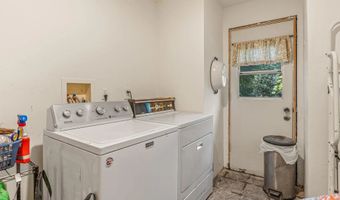 1590 Dorothea Ave, Fallbrook, CA 92028