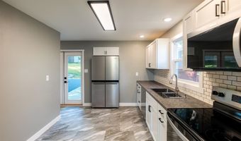 1106 Omaha St, Belle Fourche, SD 57717