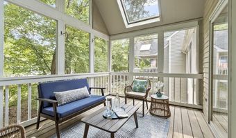 32 Brewster Ln 32, Acton, MA 01720