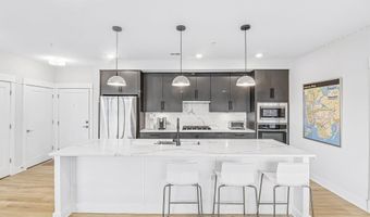 43795 TRANSIT Sq 202, Ashburn, VA 20147