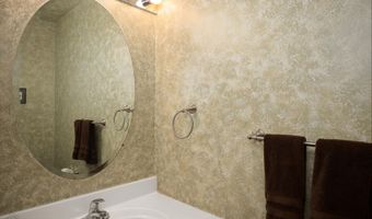 66 Foothill Rd, Albrightsville, PA 18210
