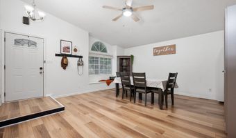 8556 Green Valley Dr, Indianapolis, IN 46217