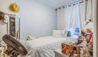 135 W 15TH St, Bayonne, NJ 07002