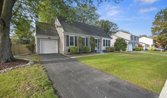 118 QUAIL HOLLOW Dr, Dover, DE 19904