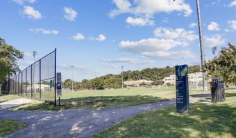 4049 COLUMBIA Pike, Arlington, VA 22204