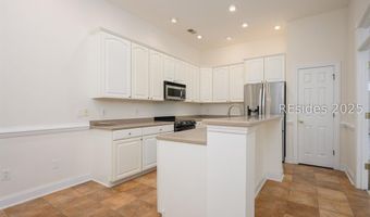 7 Crescent Cir, Bluffton, SC 29910