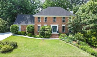 2953 Four Oaks Dr, Dunwoody, GA 30360