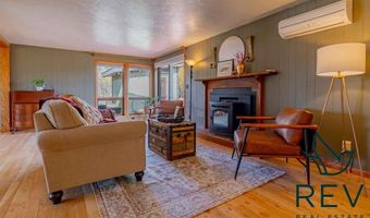 28 Panorama Ln, Cody, WY 82414