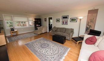 6789 LITTLE FALLS Rd, Arlington, VA 22213