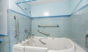 15 Rhodes Ave, East Providence, RI 02915