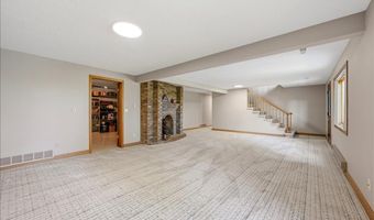 811 Yuma St, Belle Fourche, SD 57717