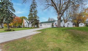 817 Maple St, Alexandria, MN 56308