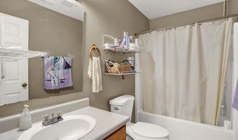 8175 Stream View Ct, Indianapolis, IN 46217